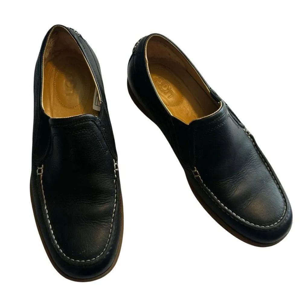 UGG men’s black leather slip on loafers size 8.5